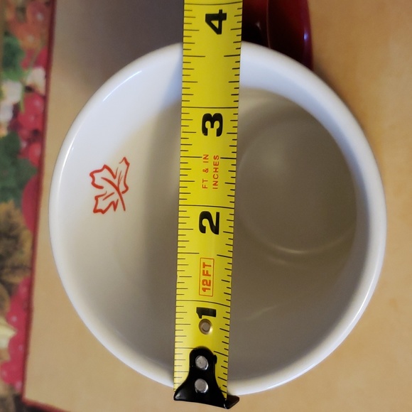 🍁Tim Horton's Ltd Edition #010 Mug EUC - Picture 6 of 9